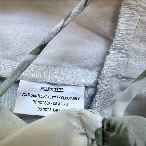 HELLO MOLLY Pretty Polly Green White Floral Tie Back Crop Top with Sleeves XS - Picture 5 of 13